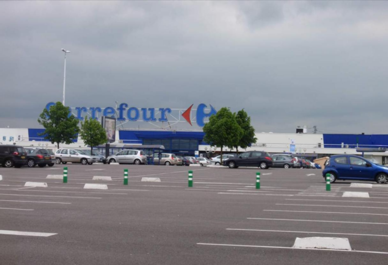 Une nouvelle amende salée contre le groupe Carrefour, accusé d’avoir réalisé des promotions trop importantes