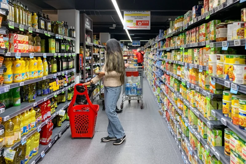 Alimentation : distributeurs et industriels, qui gagne ?