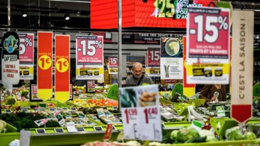 Troisième mois consécutif de baisse des prix dans la grande distribution en France