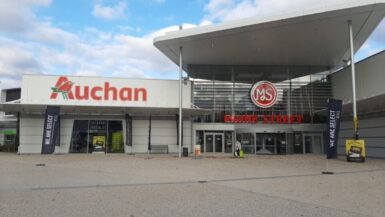 15 supermarchés Auchan fermeront leurs portes d'ici mi-mars 2025